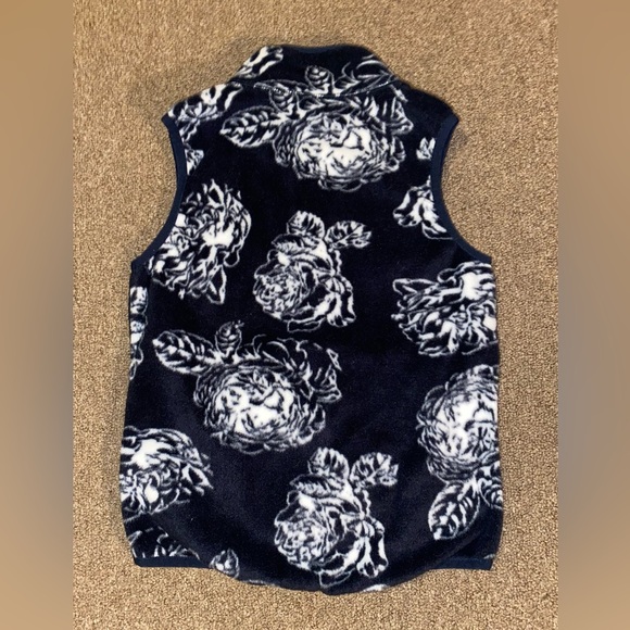 Girls outside vest for Fall/Spring size 7-8 - Picture 2 of 6